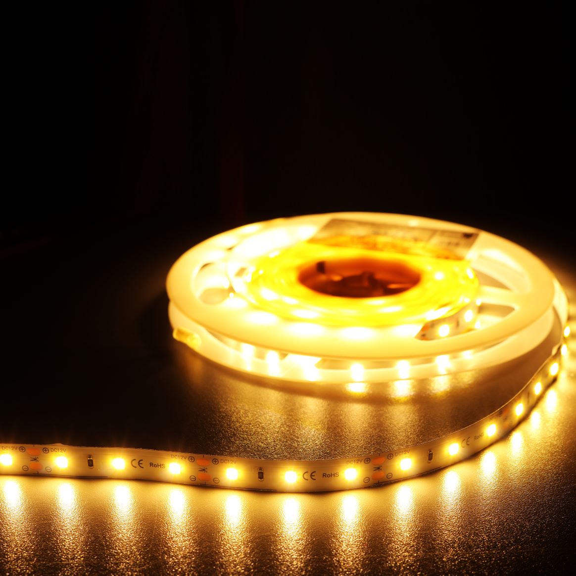 LED Strip SMD 12W/m, 24V, 3000K, 105lm/W, 180°, IP33, cut-5cm, 1000x10x1.2mm